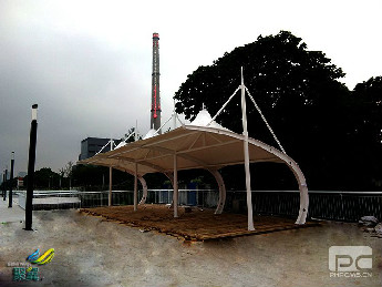 張拉膜結構帽頂式-張拉膜結構景觀結構形式