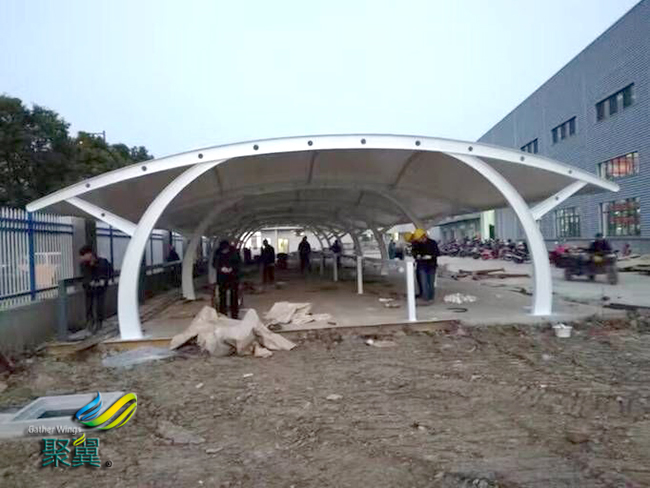 為什么大家都選擇膜結構車棚|張力效果