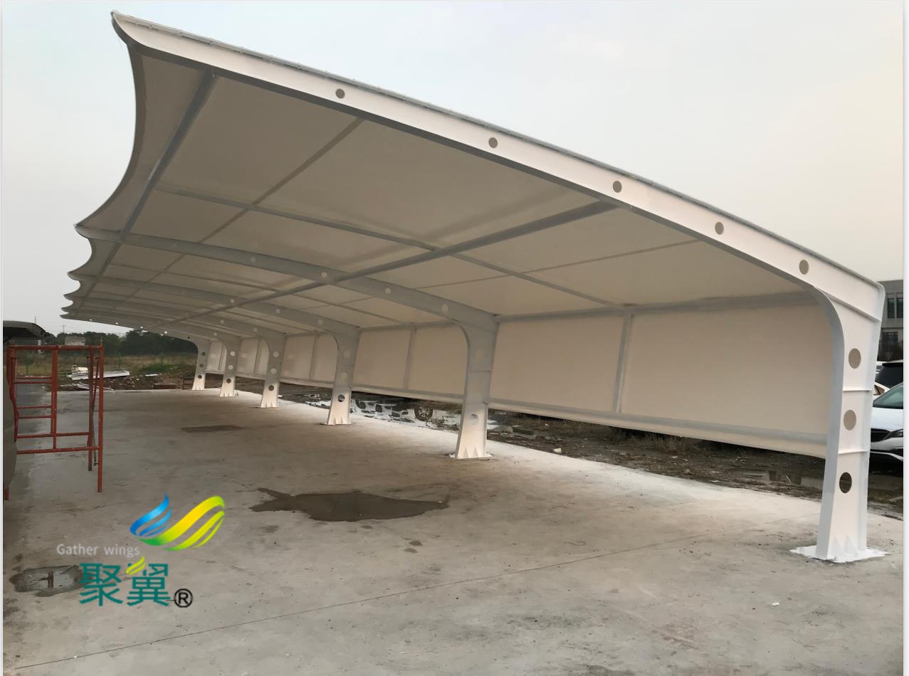 決定膜結(jié)構(gòu)汽車停車棚價(jià)格因素的原因有哪些   